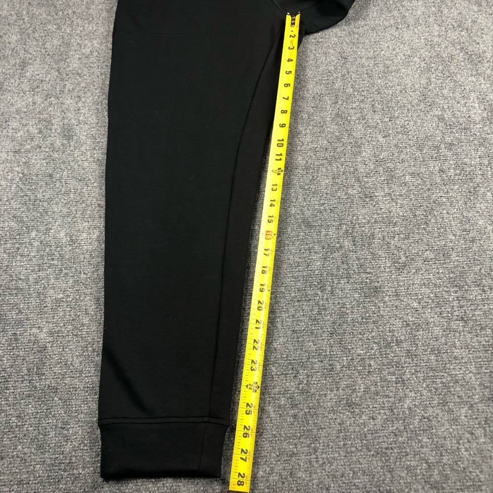 Quince Women’s SuperSoft Fleece Joggers - Picture 3 of 13